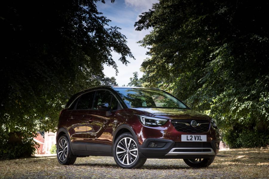  Vauxhall Crossland X Turbo Ultimate 2018 года  (фото 1 из 27)
